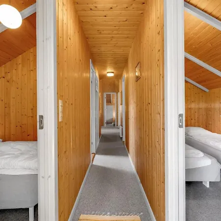 Holiday home Clea - 800m From The Sea In Western Jutland By Interhome *