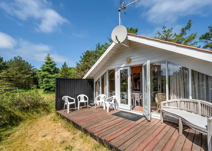 Clea - 800m From The Sea By Interhome